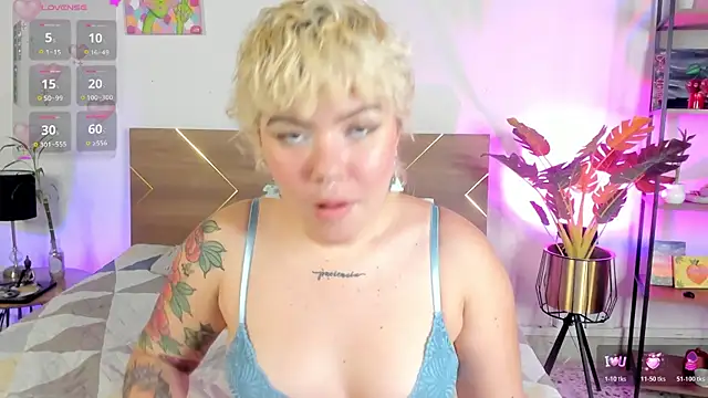 Amy art online show from 02-28-26, 09:03