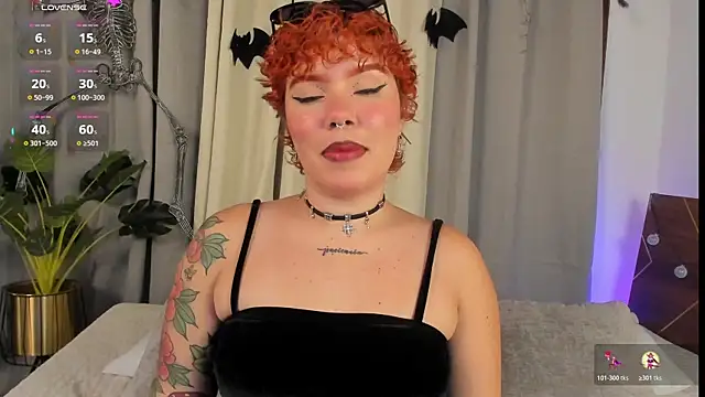 Amy art online show from 10-18-25, 08:22