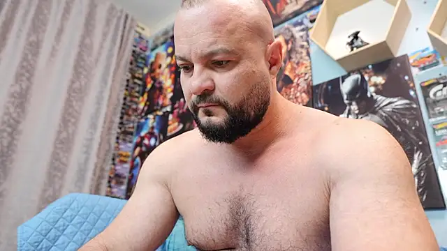 Snapshot of Muscle_Bear chatting on 01-09-26, 07:37 Muscle Bear online show from 01-09-26, 07:37