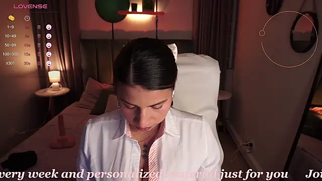 Galilea Fox online show from 11-25-25, 04:46