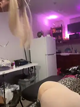 DreamGurlDaisyxh online show from 04-02-26, 06:36