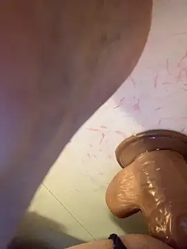 DreamGurlDaisyxh online show from 11-08-25, 04:43