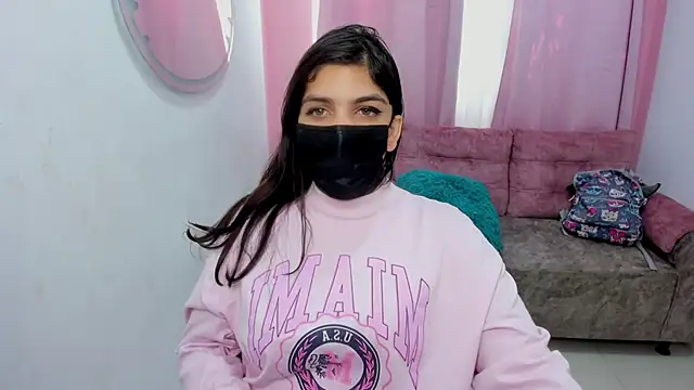 Snapshot of anissa- chatting on 01-28-25, 03:35 anissa- online show from 01-28-25, 03:35