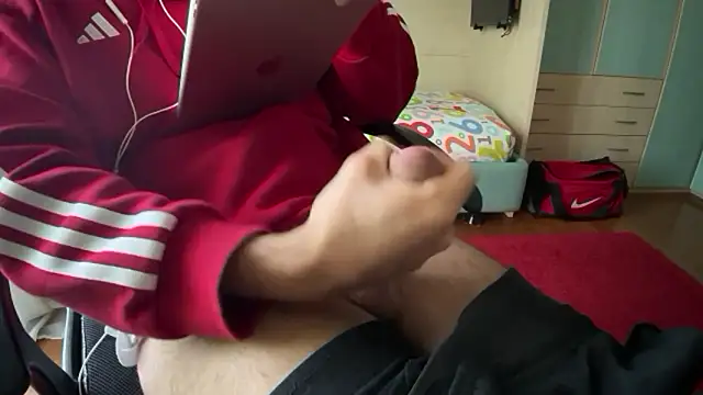 areo2002 online show from 02-02-25, 03:07