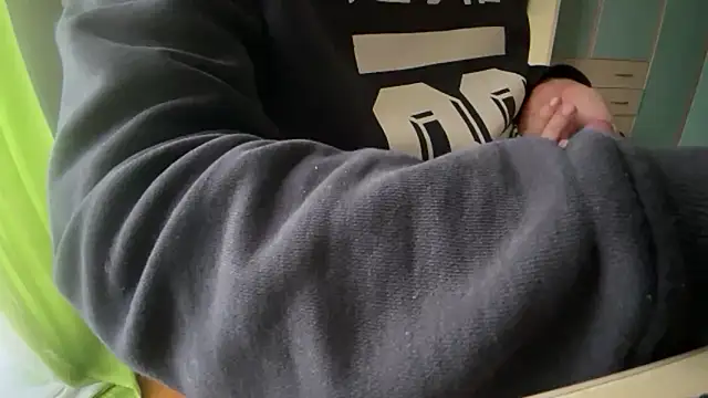 areo2002 online show from 03-01-25, 04:11