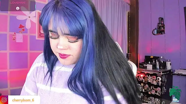 cherrybom  online show from 07-25-26, 02:41
