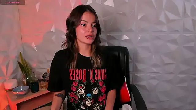 Abby Saenz01 online show from 06-23-26, 10:19
