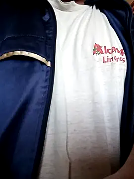 Snapshot of Hot-pico76 chatting on 11-08-25, 04:54 Hot-pico76 online show from 11-08-25, 04:54