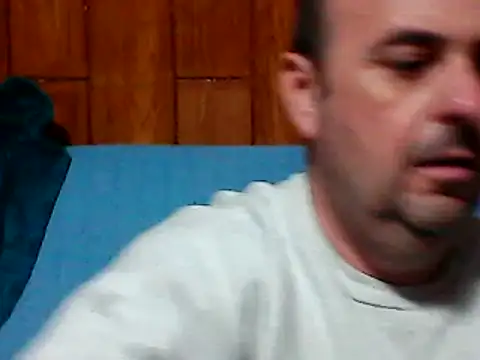 Snapshot of Hot-pico76 chatting on 12-15-25, 07:09 Hot-pico76 online show from 12-15-25, 07:09