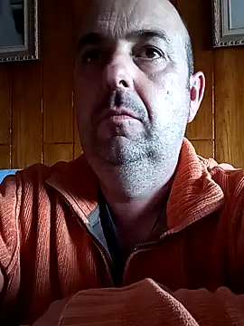 Snapshot of Hot-pico76 chatting on 02-17-26, 05:21 Hot-pico76 online show from 02-17-26, 05:21