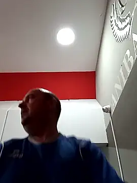 Hot-pico76 online show from 04-07-26, 10:06