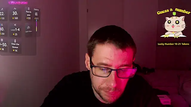 Snapshot of Thomas_Mrd chatting on 03-18-25, 04:50 Thomas Mrd online show from 03-18-25, 04:50