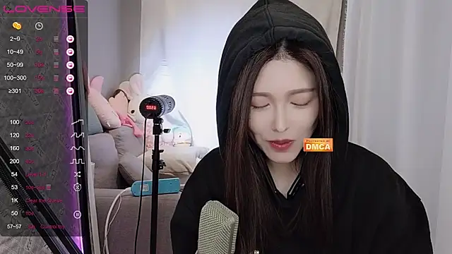 tw lala online show from 01-13-25, 04:19