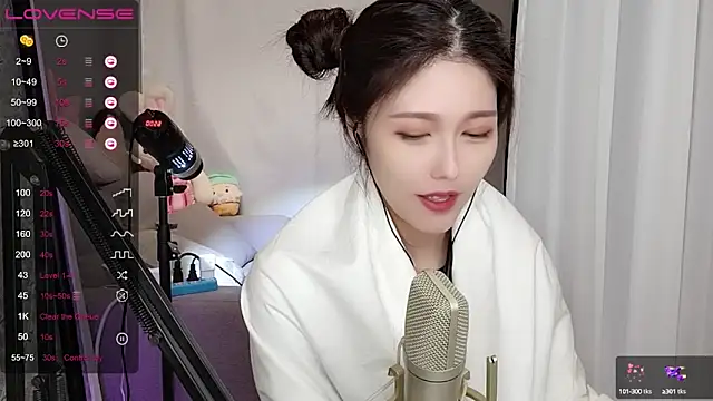 tw lala online show from 12-19-24, 07:07