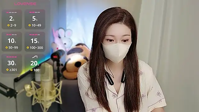 tw lala online show from 10-24-25, 04:39