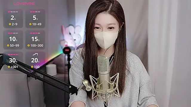 tw lala online show from 10-19-25, 04:10