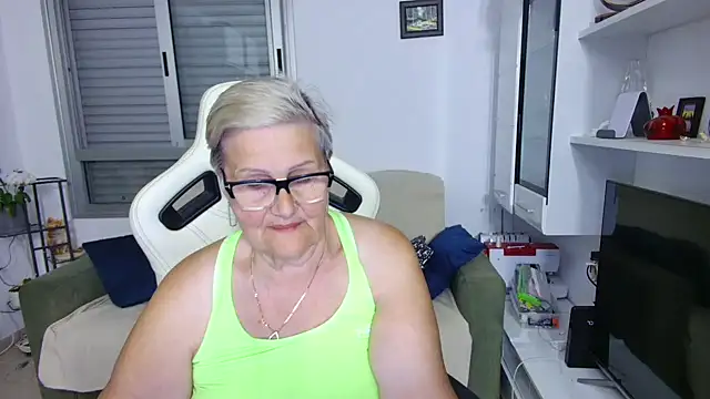 Selenna57 online show from 05-15-26, 09:57