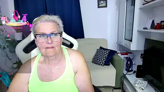 Selenna57 online show from 05-01-26, 05:29