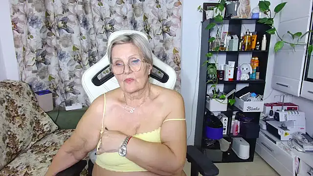 Selenna57 online show from 02-24-25, 09:41