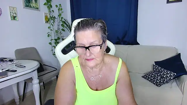 Selenna57 online show from 02-14-26, 06:19