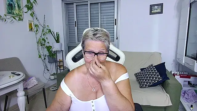 Selenna57 online show from 05-23-26, 05:12