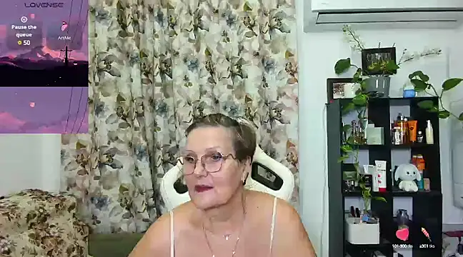 Selenna57 online show from 12-09-24, 07:07