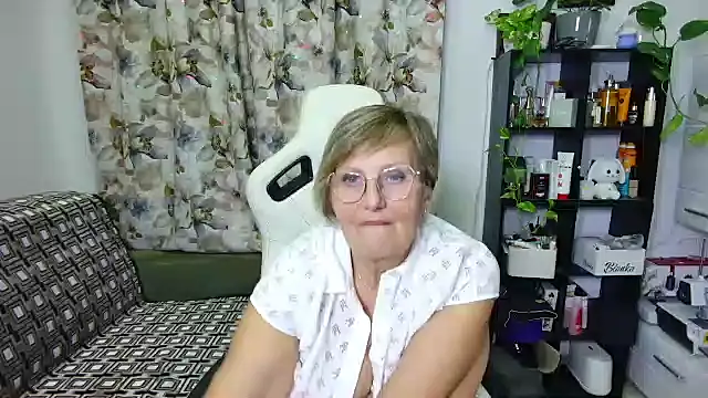 Selenna57 online show from 12-28-24, 02:43