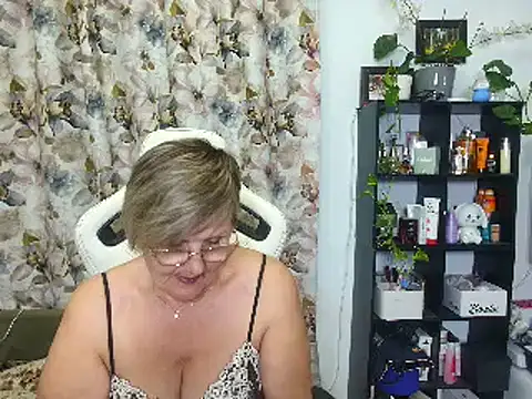 Selenna57 online show from 12-14-24, 06:30