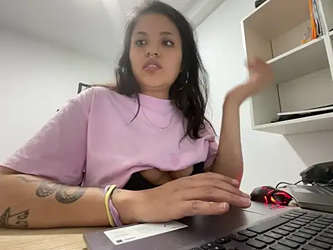 apretadito47 online show from 05-19-26, 08:16