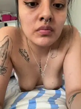 apretadito47 online show from 06-18-26, 11:37