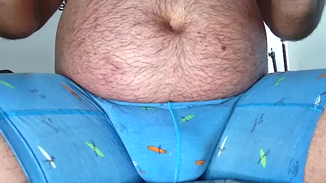 Snapshot of ChubbyLatin_ chatting on 09-25-25, 02:56 ChubbyLatin online show from 09-25-25, 02:56