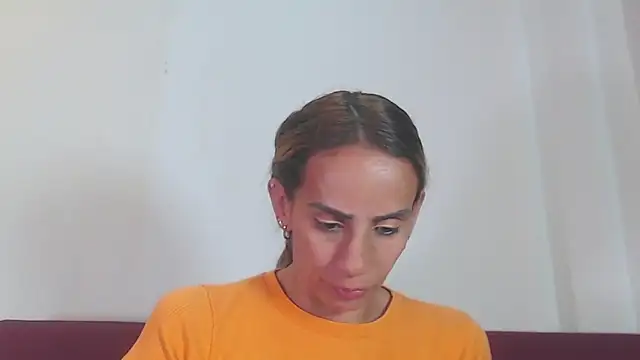 Amber Moore online show from 05-28-26, 04:46