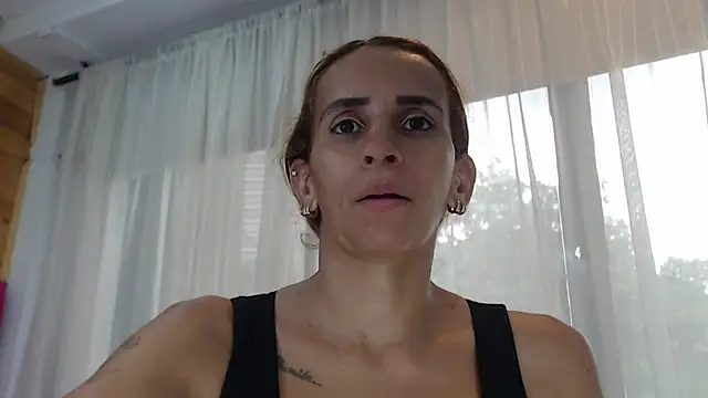 Snapshot of Amber_Moore chatting on 03-02-25, 06:57 Amber Moore online show from 03-02-25, 06:57