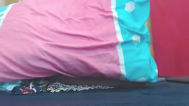 Snapshot of Amber_Moore chatting on 03-15-25, 03:59 Amber Moore online show from 03-15-25, 03:59