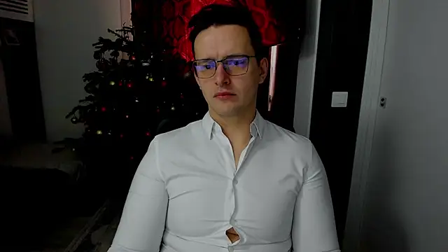 Snapshot of sexxymuscles4u chatting on 01-13-26, 07:34 sexxymuscles4u online show from 01-13-26, 07:34