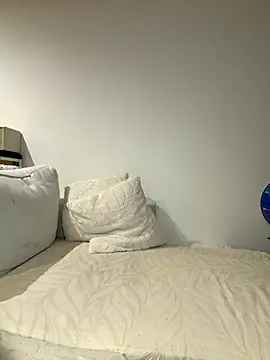 capu-x online show from 12-18-25, 08:34