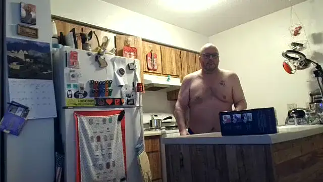 Snapshot of Ursulet_US chatting on 06-06-26, 10:37 Ursulet US online show from 06-06-26, 10:37