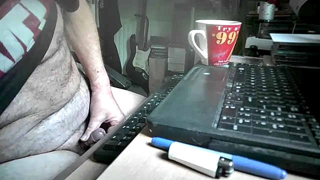 dirtyharry2022 online show from 02-05-25, 02:48