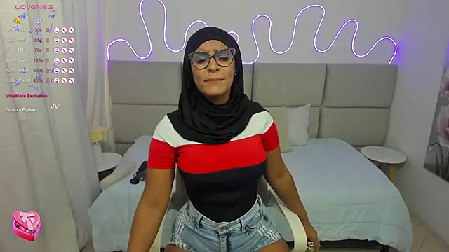 nashiira  online show from 02-20-25, 07:30