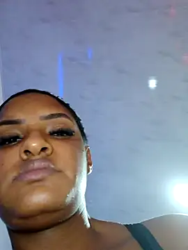 nashiira  online show from 05-06-26, 10:03