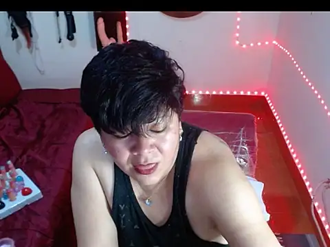 angelitolove727 online show from 05-25-26, 01:49