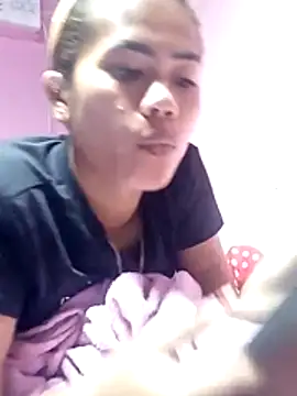 Snapshot of Cutie_body11 chatting on 02-03-26, 02:53 Cutie body11 online show from 02-03-26, 02:53