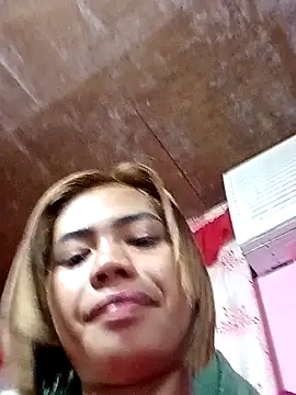 Snapshot of Cutie_body11 chatting on 03-03-26, 04:41 Cutie body11 online show from 03-03-26, 04:41