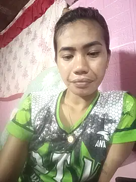 Snapshot of Cutie_body11 chatting on 02-13-26, 04:56 Cutie body11 online show from 02-13-26, 04:56