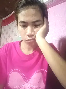 Snapshot of Cutie_body11 chatting on 02-19-26, 01:02 Cutie body11 online show from 02-19-26, 01:02