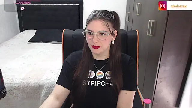 Snapshot of xxbbtaa chatting on 10-07-25, 07:15 xxbbtaa online show from 10-07-25, 07:15