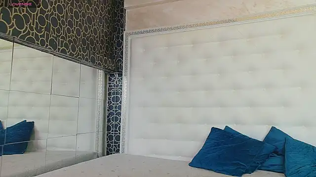 Snapshot of karissia chatting on 06-18-26, 03:38 karissia online show from 06-18-26, 03:38