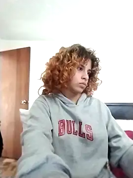 EmmaMelissa0521 online show from 03-18-26, 04:19