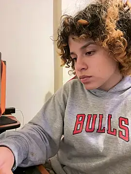 EmmaMelissa0521 online show from 04-11-26, 02:08