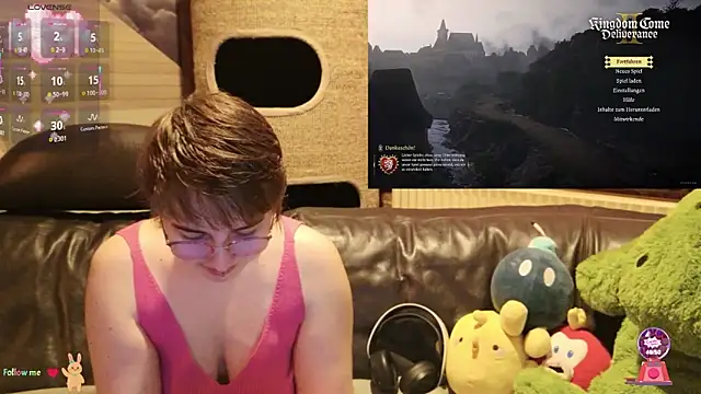 GamerGirl Eve online show from 10-24-25, 06:29